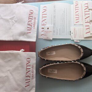 Valentino Garavani Patent Leather Rockstud Ballet Flats (41.5) Like New